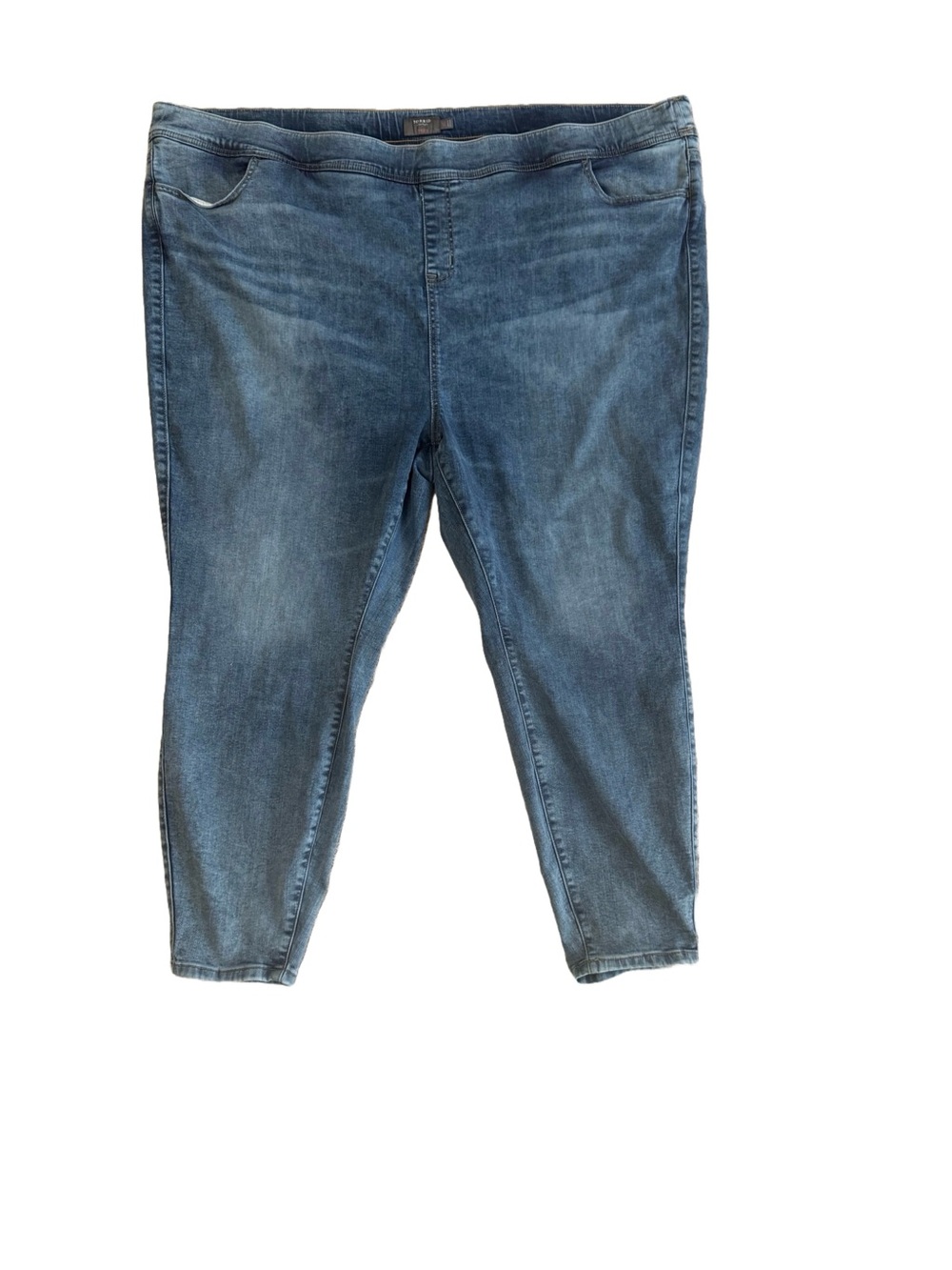 Torrid Lean Jean Super Soft Pull-On Jeans 30S Short Medium Wash
